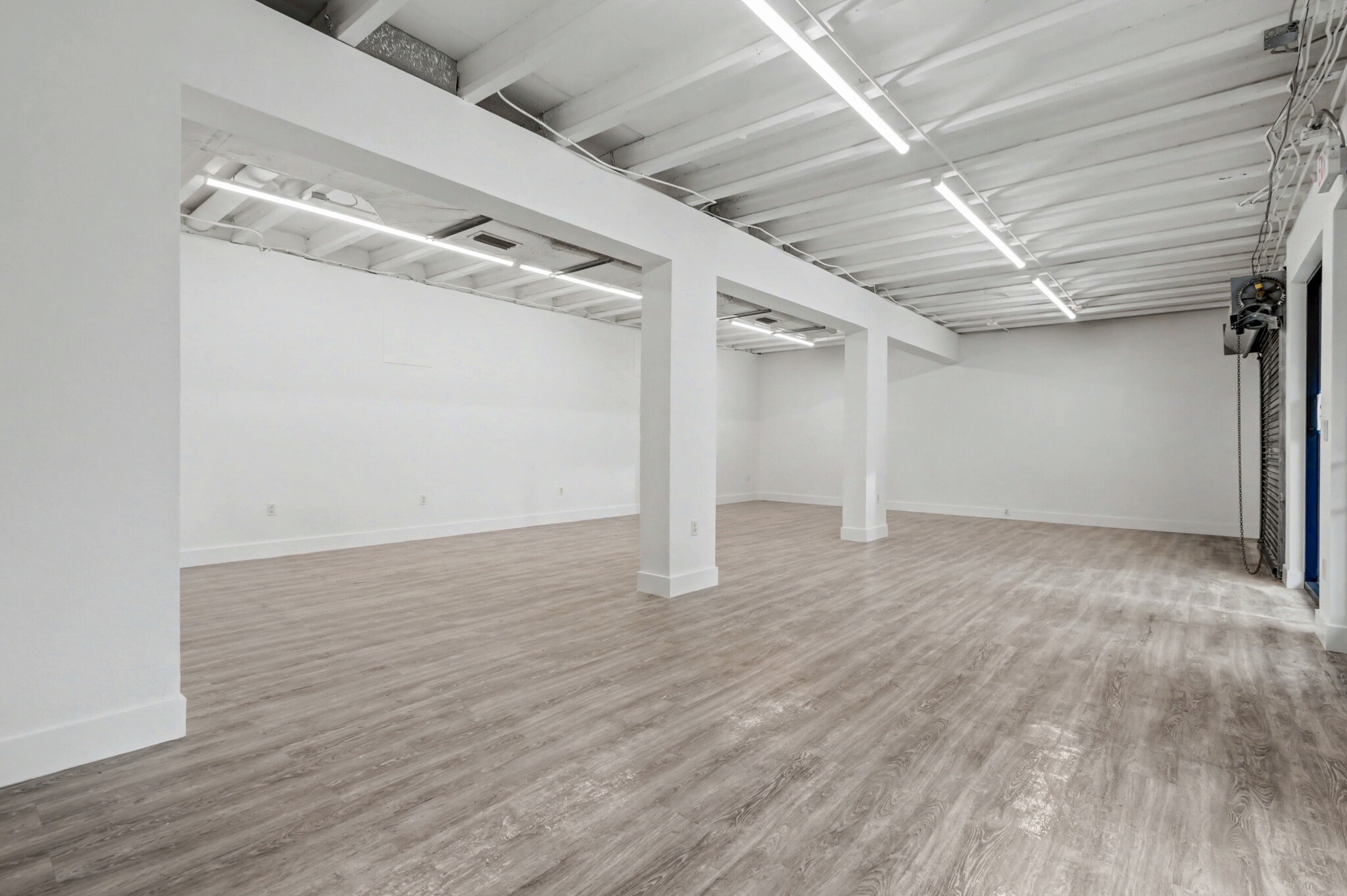 24 NE 1st Ave, Dania Beach, FL à vendre Photo intérieure– Image 1 sur 9