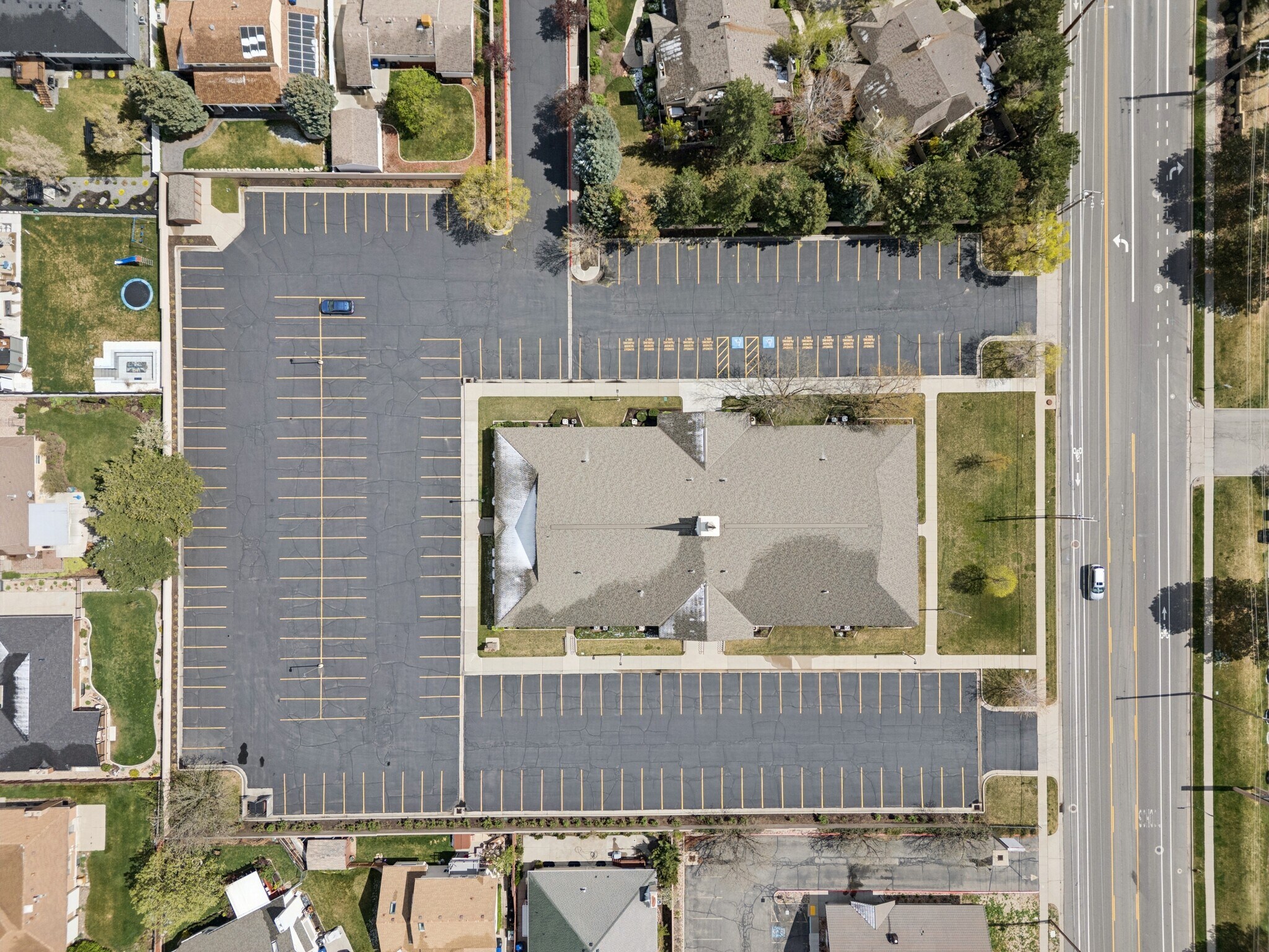 3455 Bengal Blvd blvd, Cottonwood Heights, UT à vendre Photo de l’immeuble– Image 1 sur 4