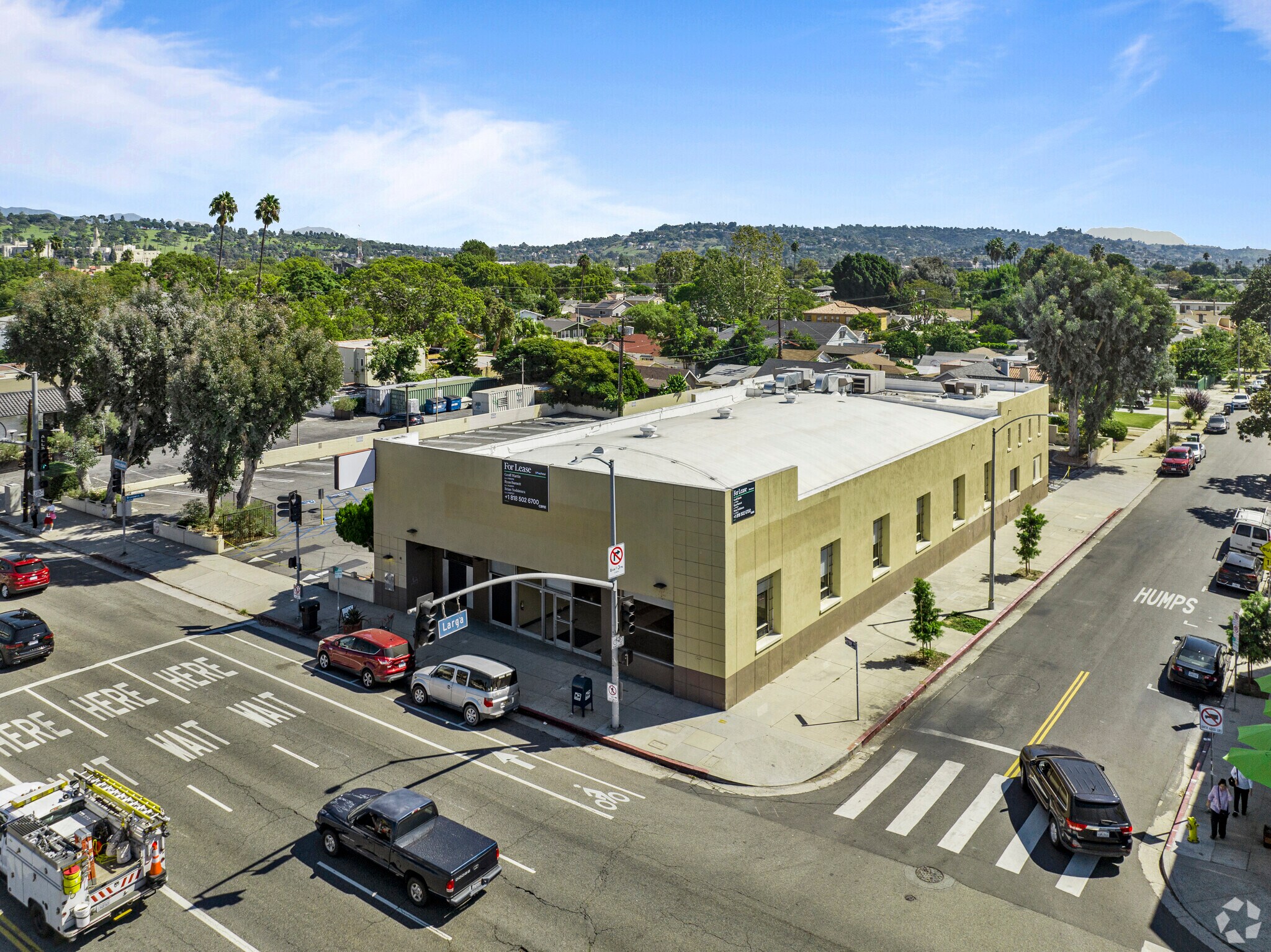 3250 Glendale Blvd, Los Angeles, CA à louer Photo de l’immeuble– Image 1 sur 21