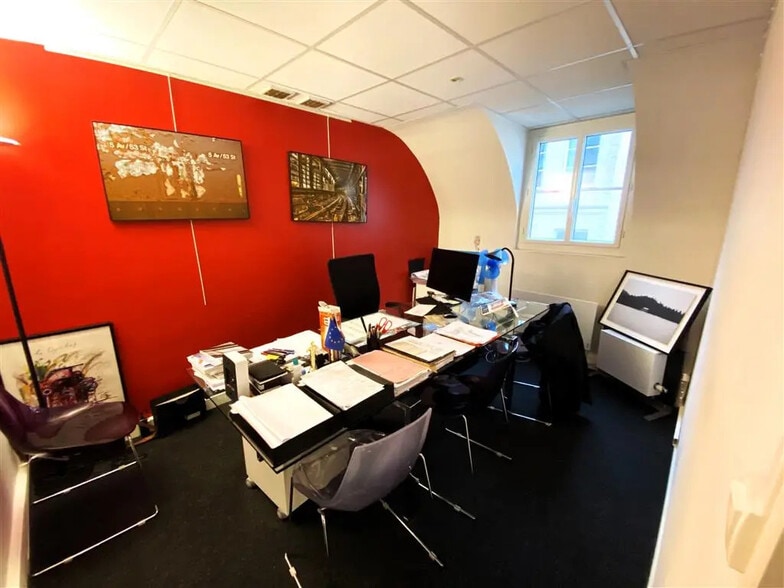 Bureau dans Paris à louer - Photo de l’immeuble – Image 2 sur 7