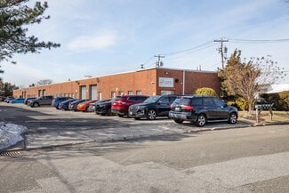 Plus de détails pour 172 Cabot St, West Babylon, NY - Industriel/Logistique à louer