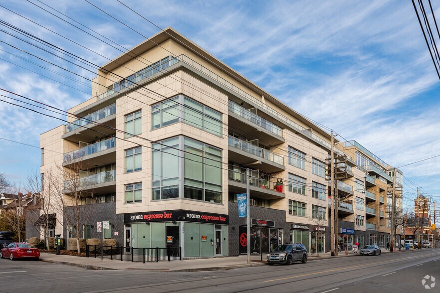 1864 Queen St E, Toronto, ON à louer - Photo de l’immeuble – Image 2 sur 2