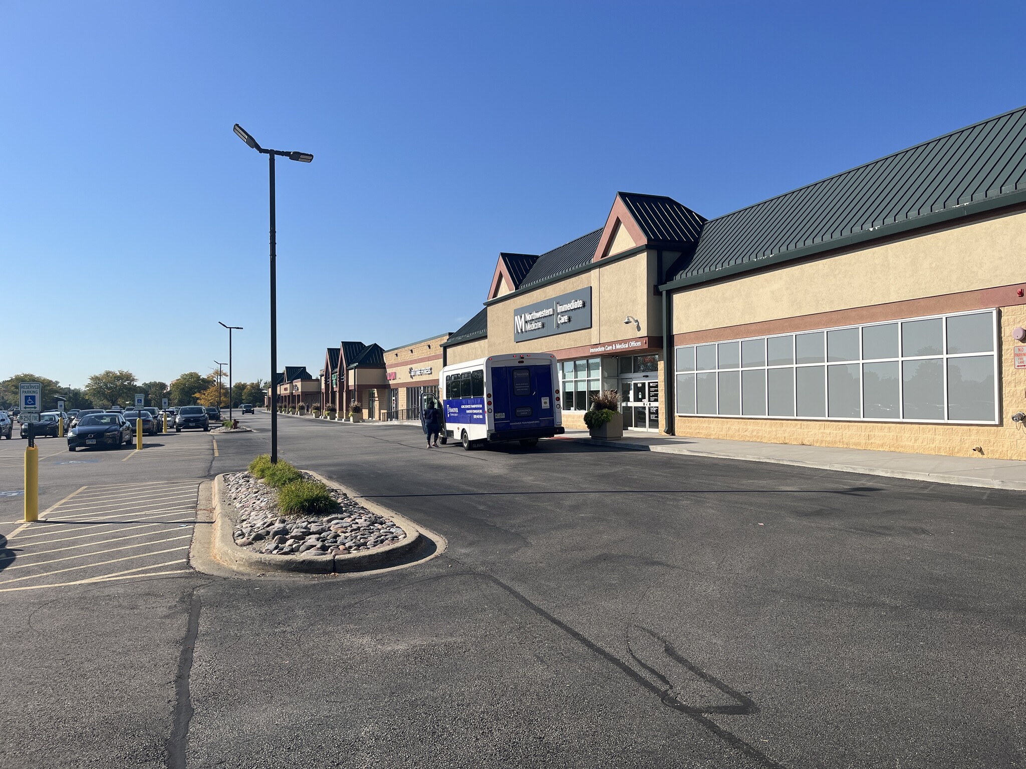 820-892 Route 59, Bartlett, IL à louer Photo de l’immeuble– Image 1 sur 6