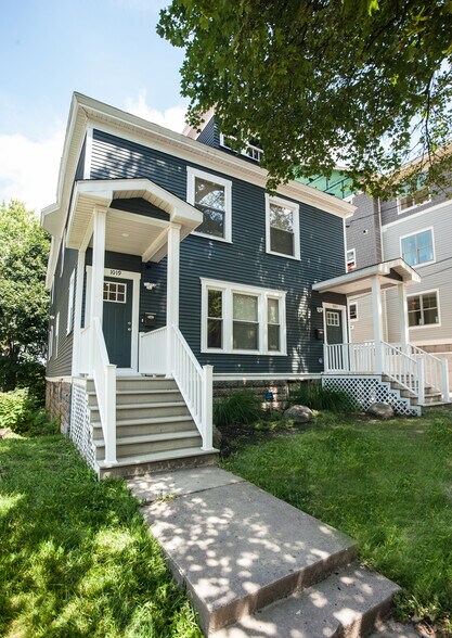 1106 Madison St, Syracuse, NY à vendre - Photo de l’immeuble – Image 3 sur 3