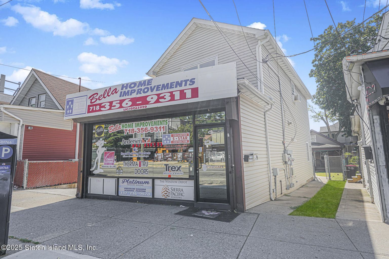 4028 Hylan Blvd, Staten Island, NY à vendre Photo de l’immeuble– Image 1 sur 7