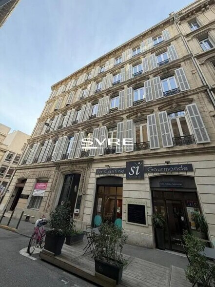 Bureau dans Marseille à louer - Photo de l’immeuble – Image 1 sur 13