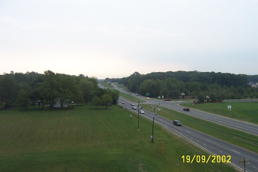 5927 Plank Rd, Fredericksburg, VA à vendre - Photo principale – Image 1 sur 3