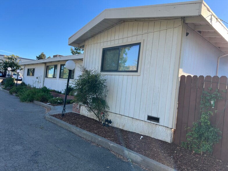 2120 Omega Rd, San Ramon, CA à vendre - Photo de l’immeuble – Image 3 sur 5