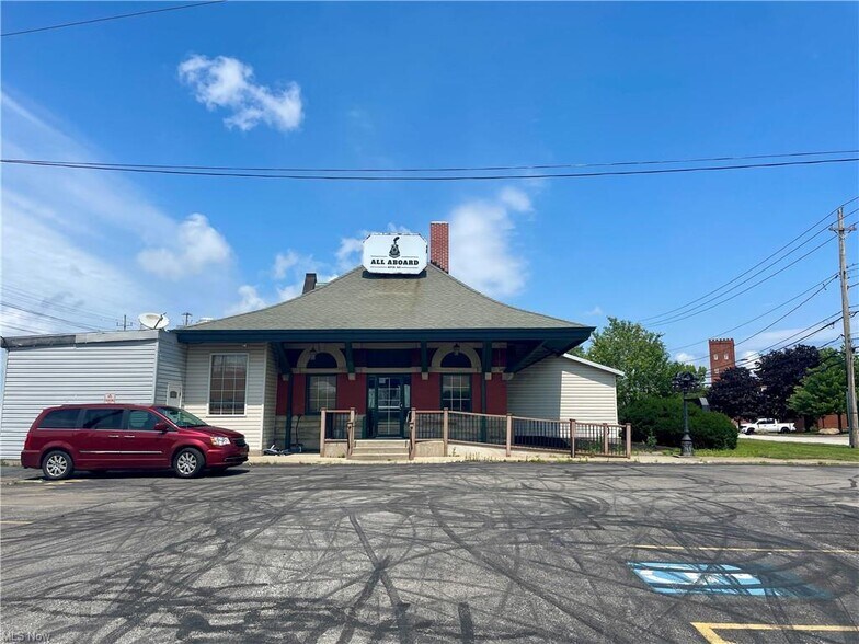8455 Station St, Mentor, OH à vendre - Photo de l’immeuble – Image 1 sur 10