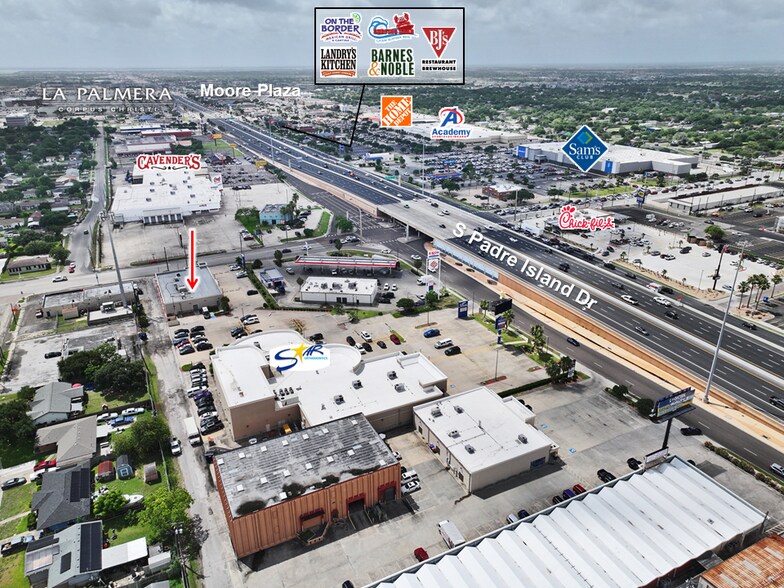 4750 S Padre Island Dr, Corpus Christi, TX à louer - Photo de l’immeuble – Image 2 sur 3