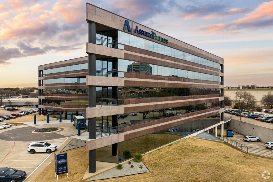 500 N Central Expy, Plano, TX à louer - Photo de l’immeuble – Image 3 sur 29