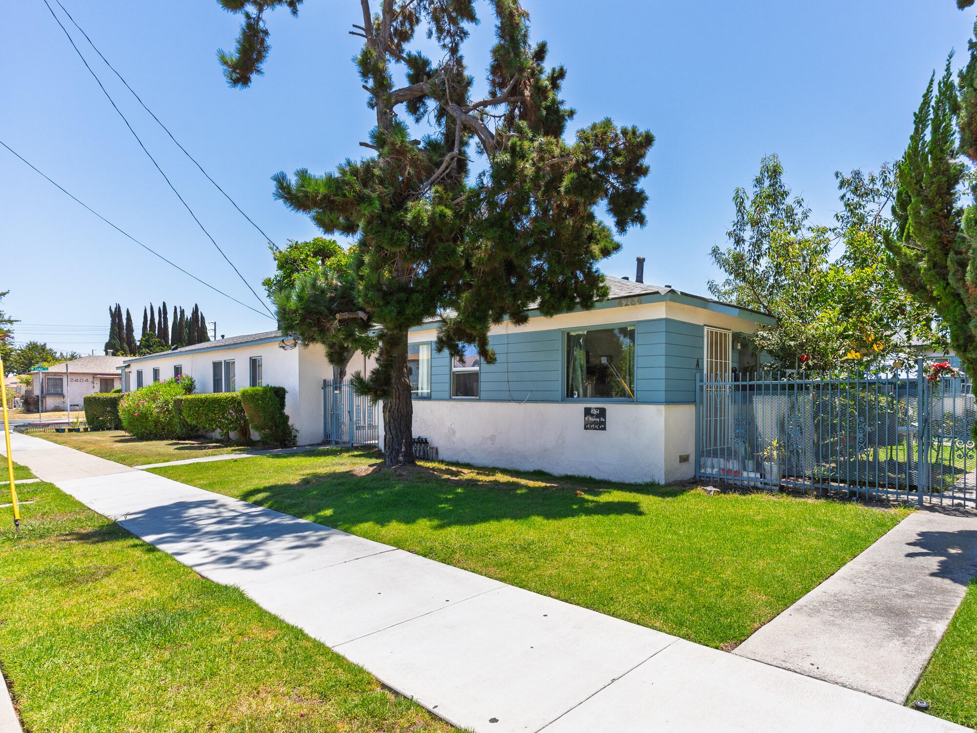 4264 W Broadway, Hawthorne, CA à vendre Photo principale– Image 1 sur 2
