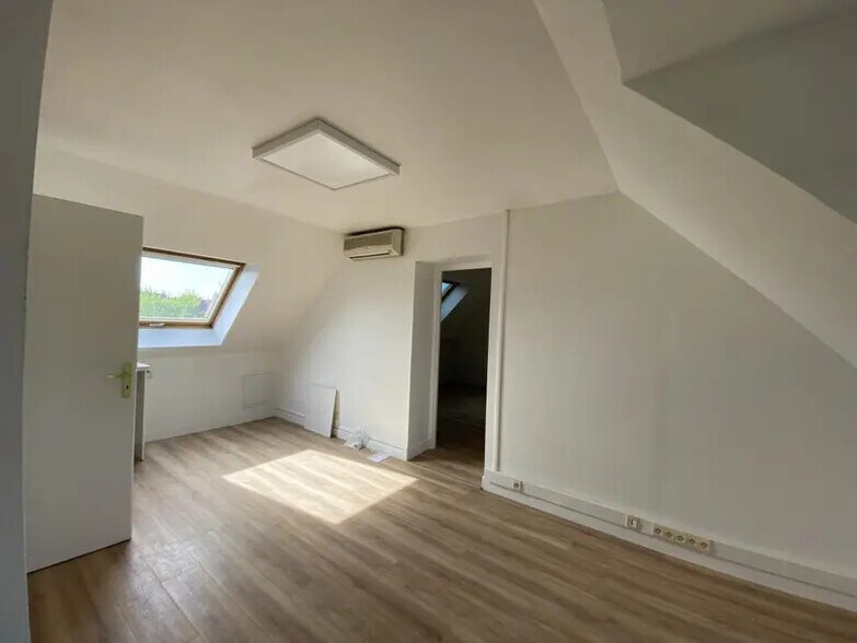 Bureau dans Orléans à louer - Photo de l’immeuble – Image 3 sur 6