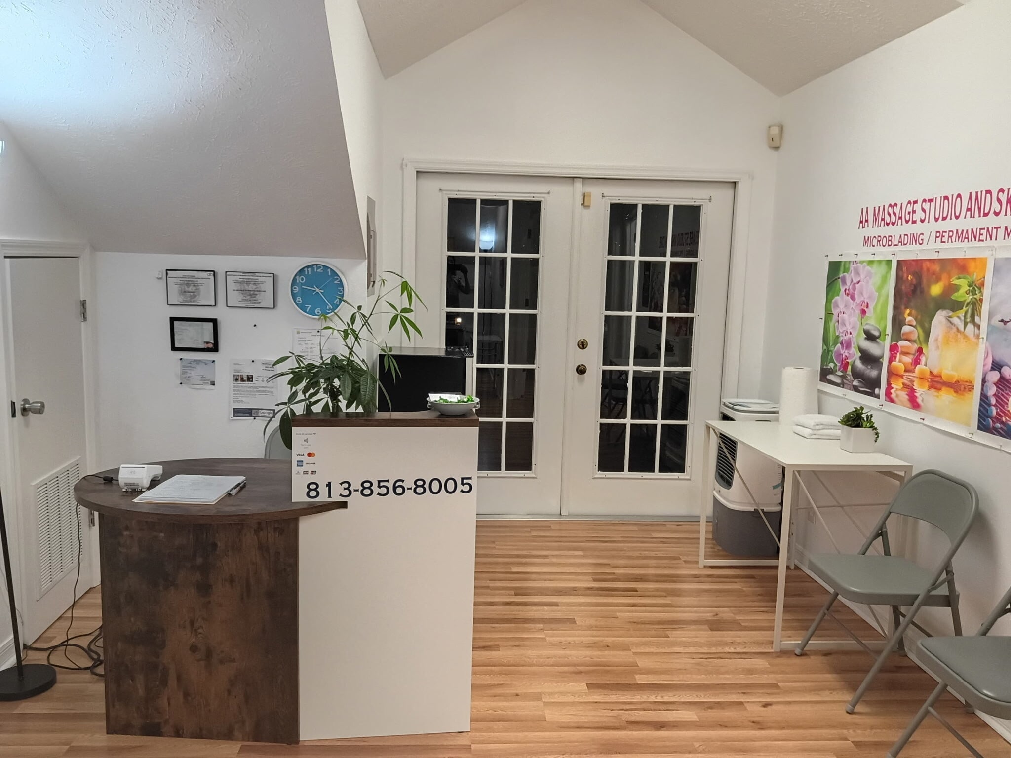 1523 Dale Mabry Hwy, Lutz, FL à louer Photo intérieure– Image 1 sur 11