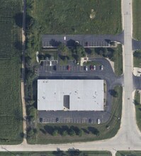 3014-3020 E Progress Dr, West Bend, WI - VUE AÉRIENNE  vue de carte
