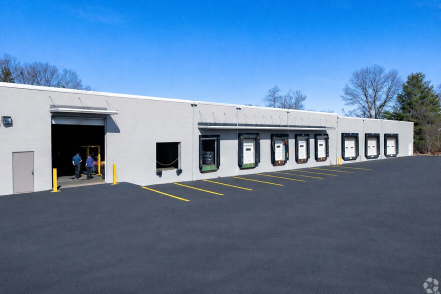 6 Willow Rd, Ayer, MA à louer - Photo de l’immeuble – Image 3 sur 6