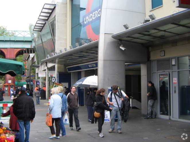 439 Brixton Rd, Londres à louer - Photo principale – Image 1 sur 2