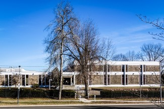 Plus de détails pour 55 Merritt Blvd, Trumbull, CT - Bureau, Bureau/Local commercial à louer