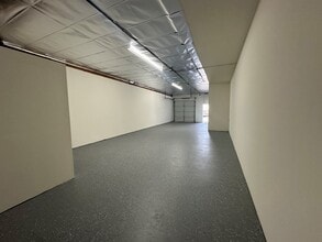 255 W Benedict Rd, San Bernardino, CA à louer Photo intérieure– Image 2 sur 4