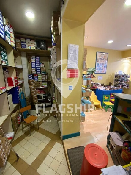 Local commercial dans Paris à louer - Photo intérieure – Image 3 sur 5