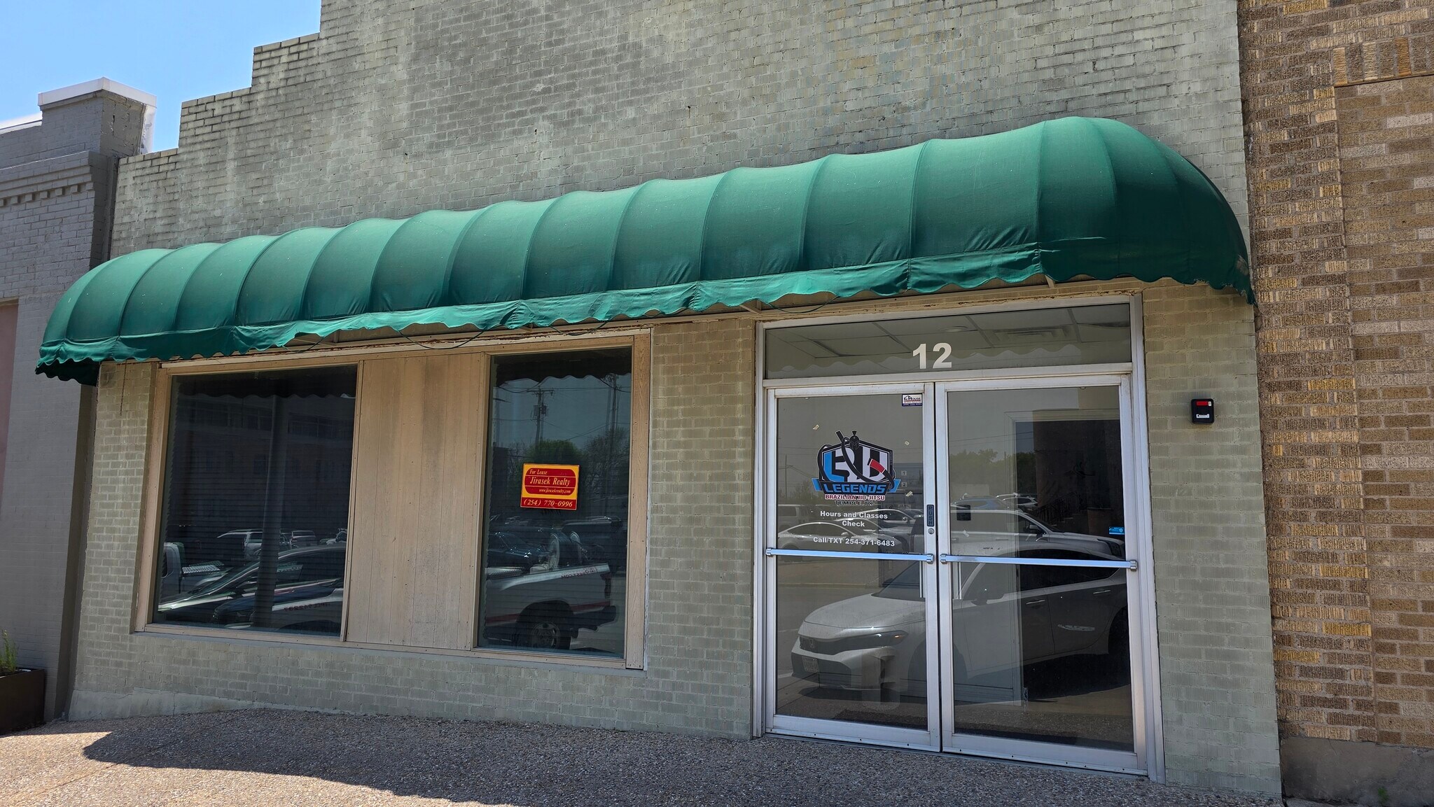 12 S 4th St, Temple, TX à louer Photo de l’immeuble– Image 1 sur 16