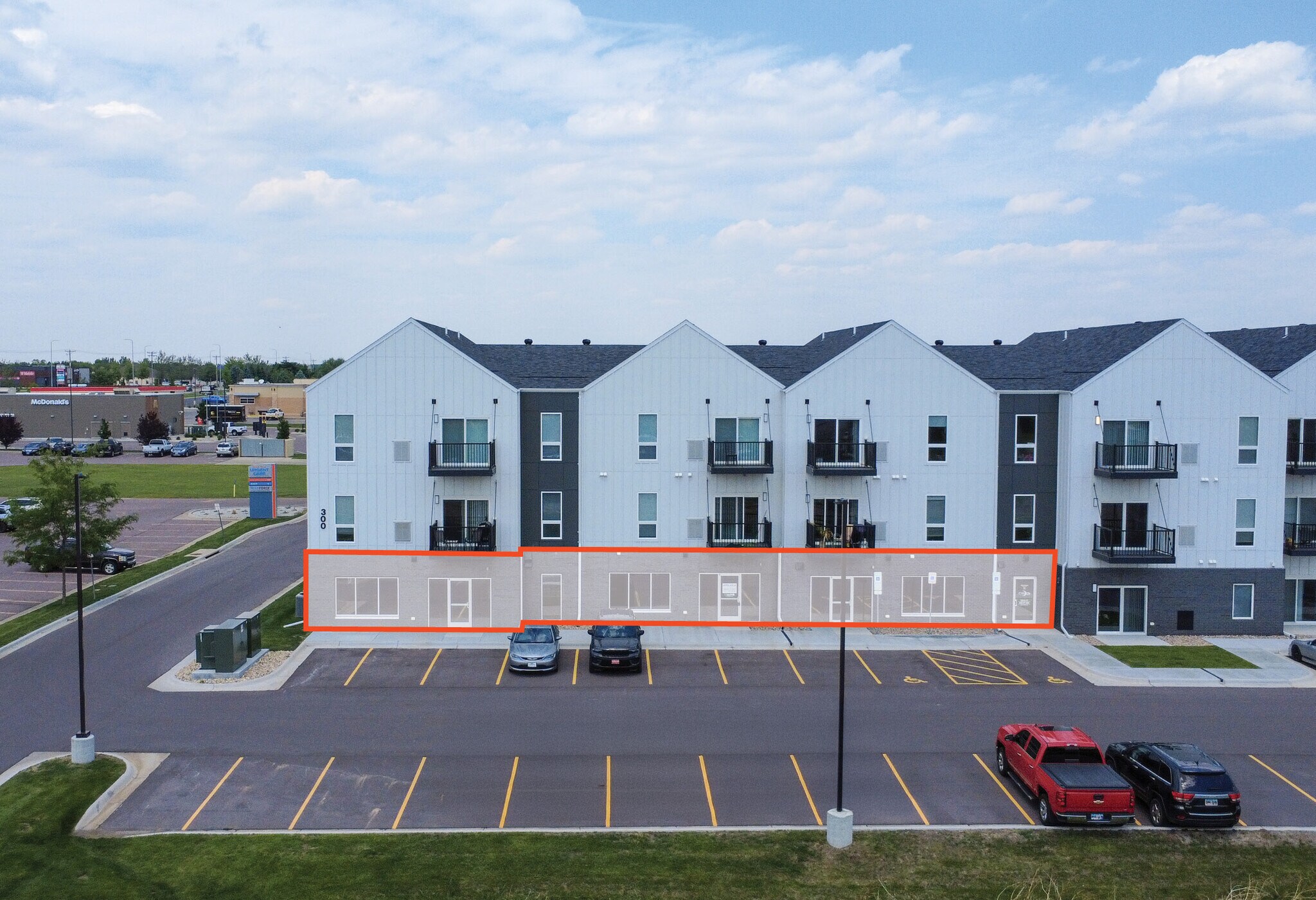 300 W 85th St, Sioux Falls, SD à louer Photo principale– Image 1 sur 11