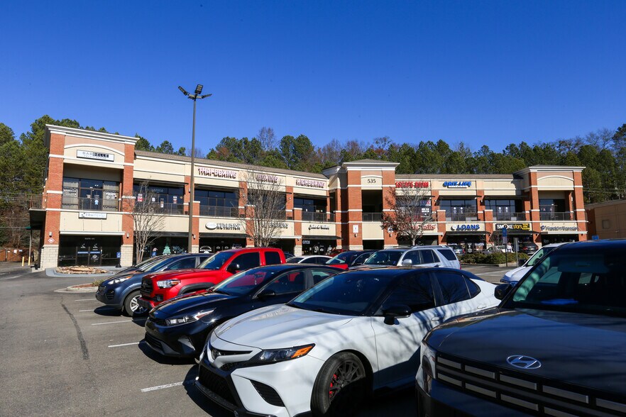 535 Riverstone Pky, Canton, GA à louer - Photo de l’immeuble – Image 3 sur 31