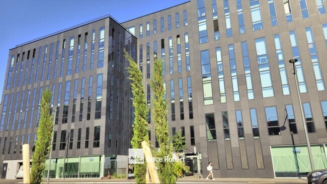 Plus de détails pour 59 Rue De Saint-Cyr, Lyon - Bureau à louer