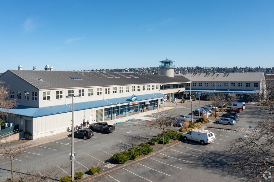 1900 W Nickerson St, Seattle, WA à louer - Photo principale – Image 1 sur 5