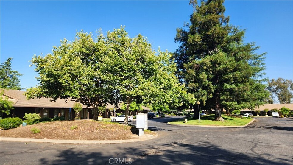 1370 Ridgewood Dr, Chico, CA à louer - Photo de l’immeuble – Image 2 sur 7