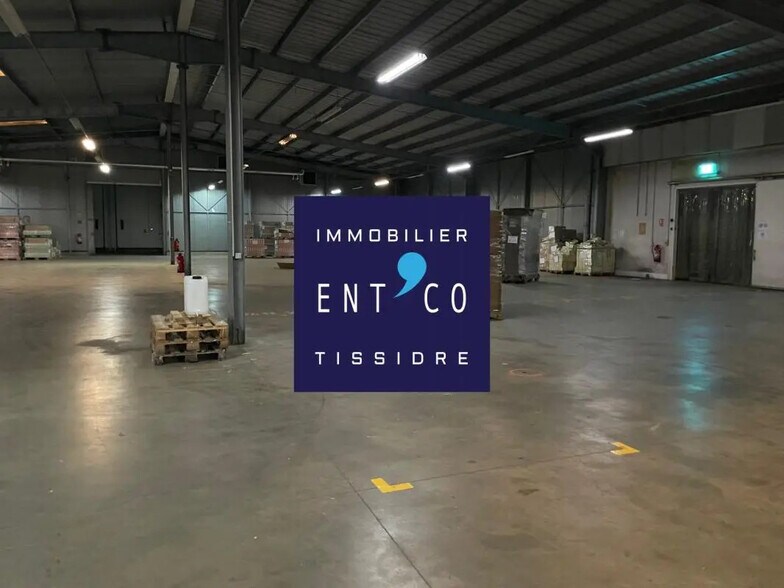 Industriel/Logistique dans Boé à louer - Photo intérieure – Image 1 sur 5
