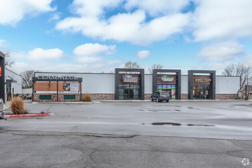 802 W Main St, Jenks, OK à louer - Photo de l’immeuble – Image 2 sur 6