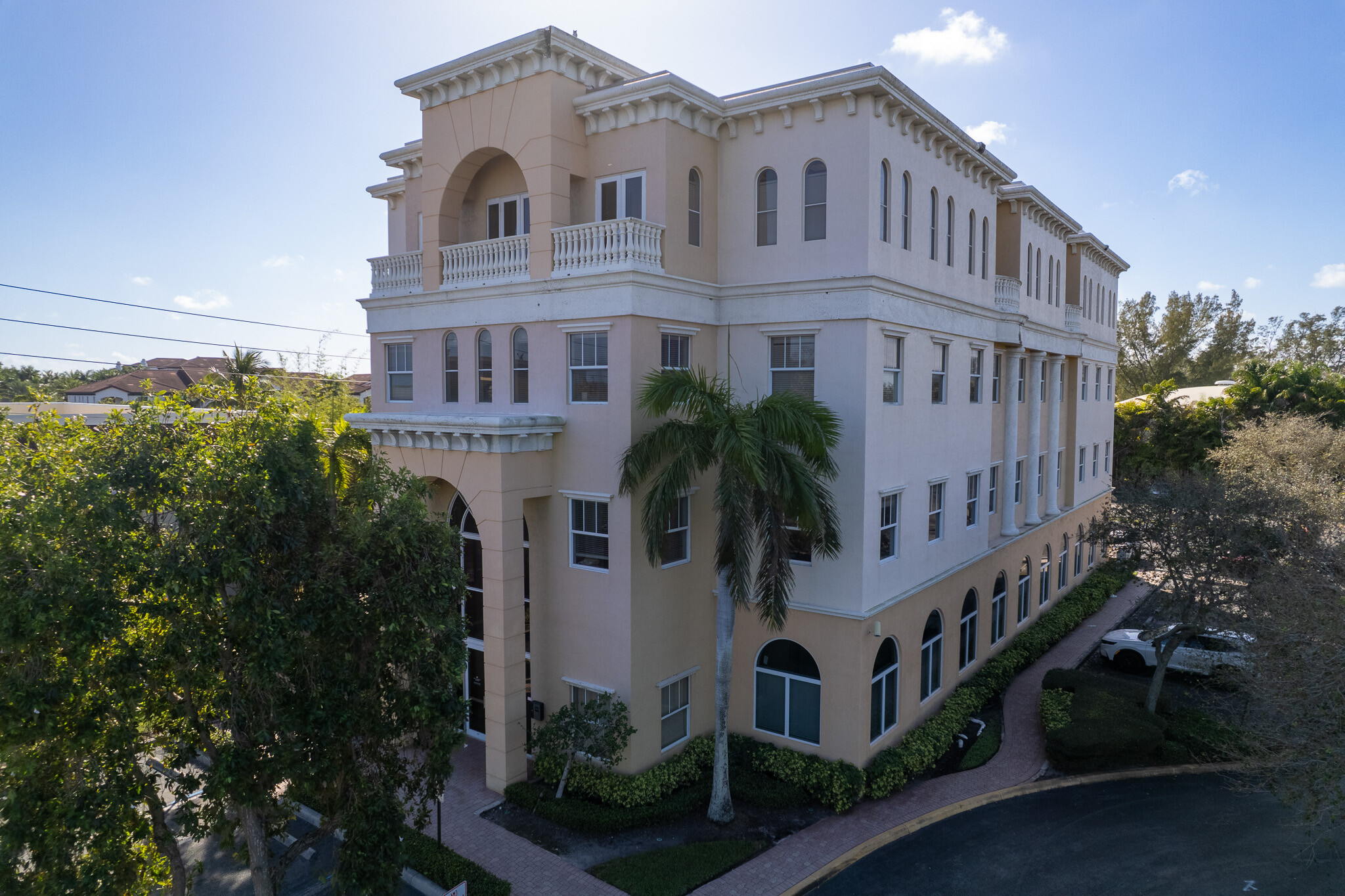 7999 N Federal Hwy, Boca Raton, FL à vendre Photo de l’immeuble– Image 1 sur 28