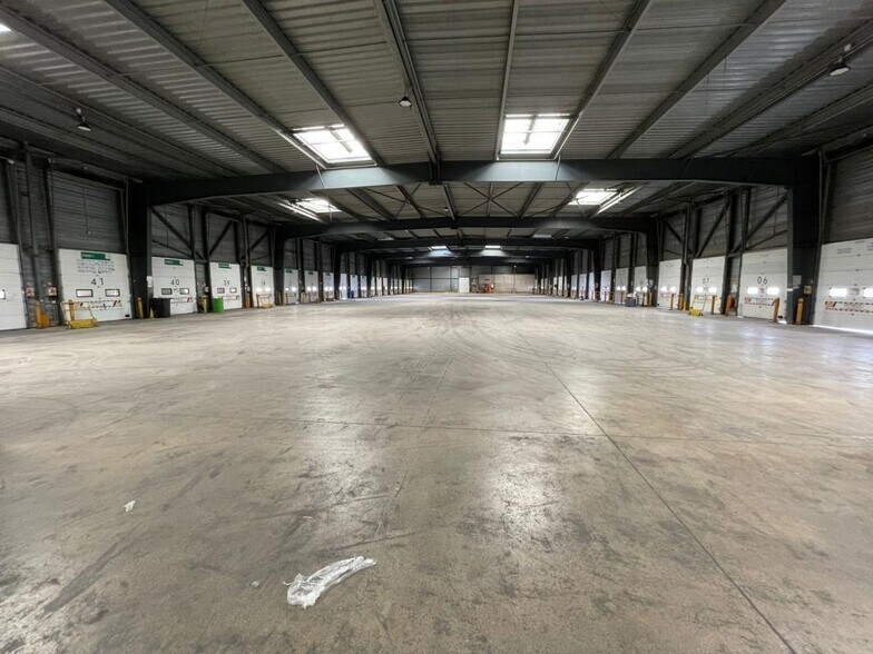 Industriel/Logistique dans Gignac-la-Nerthe à louer - Photo de l’immeuble – Image 2 sur 6