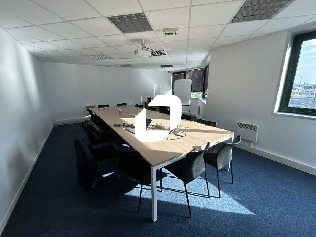 Bureau dans Bruges à louer Photo de l’immeuble– Image 1 sur 16