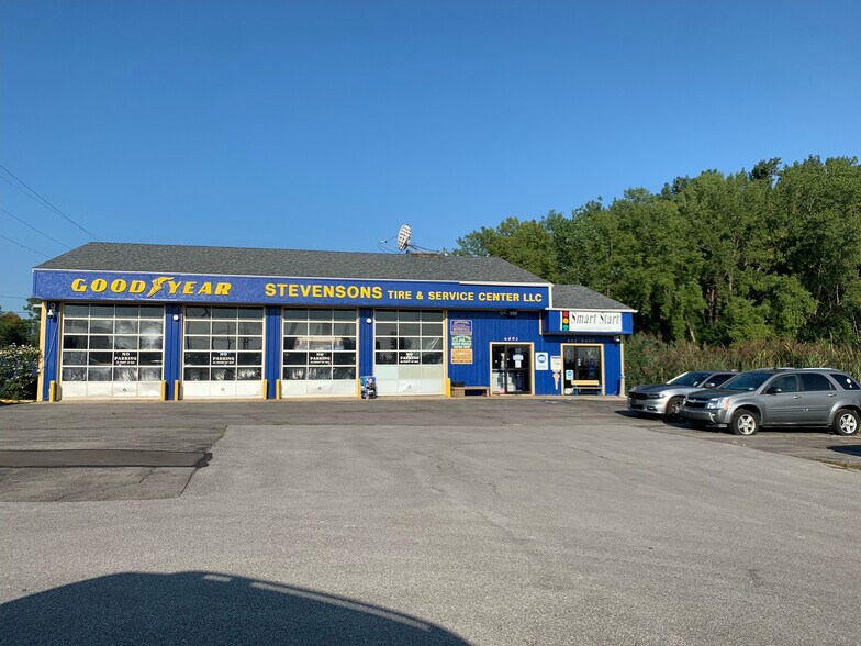 6401 Thompson Rd, Syracuse, NY à louer - Photo de l’immeuble – Image 1 sur 16