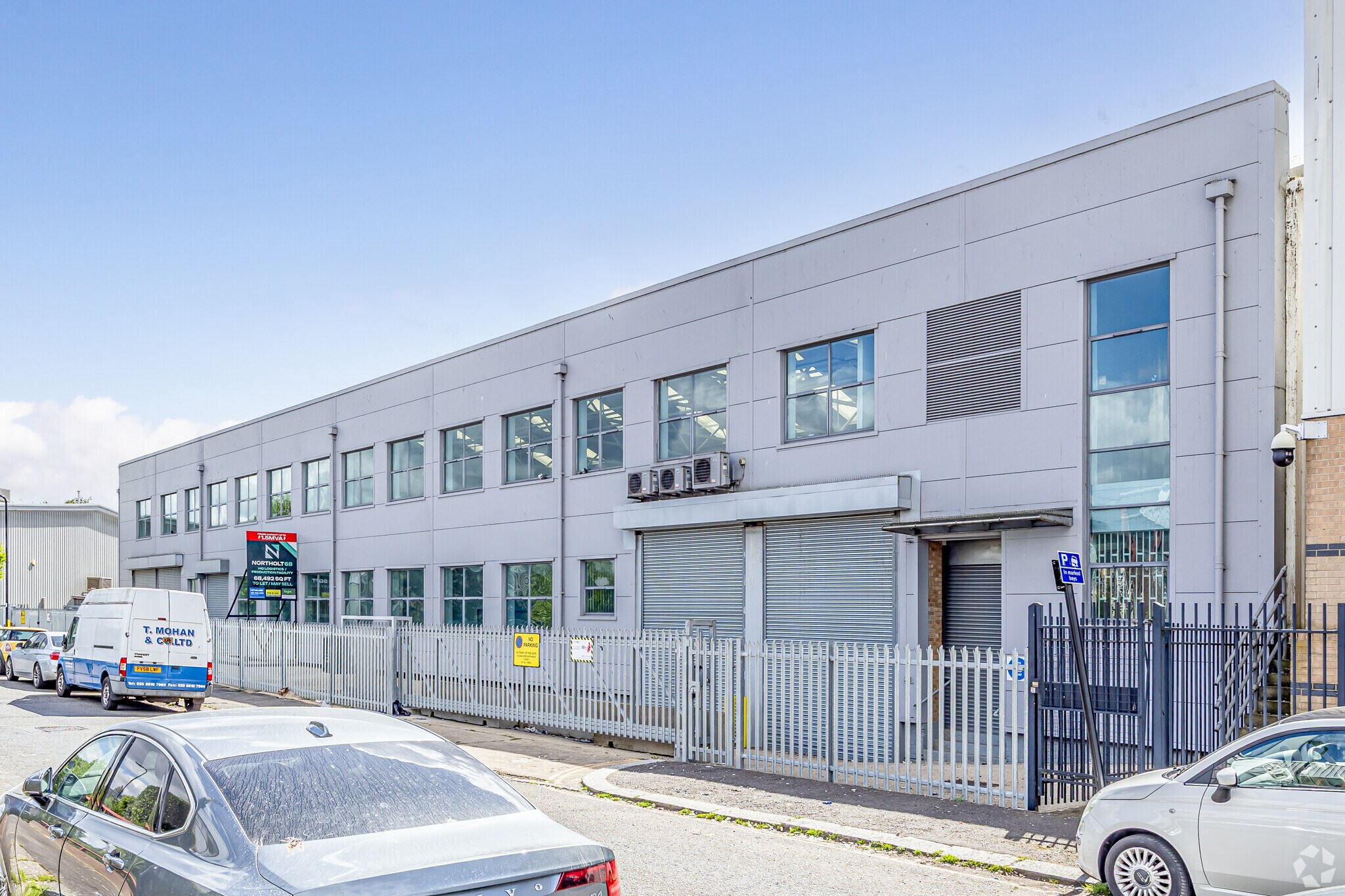 Belvue Rd, Northolt à vendre Photo principale– Image 1 sur 27