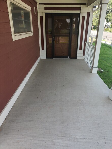 2223 Saint Georges Ave, Rahway, NJ à vendre - Photo de l’immeuble – Image 2 sur 7