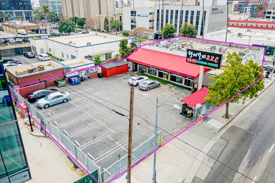 3680 W 6th St, Los Angeles, CA à vendre - Photo de l’immeuble – Image 2 sur 39