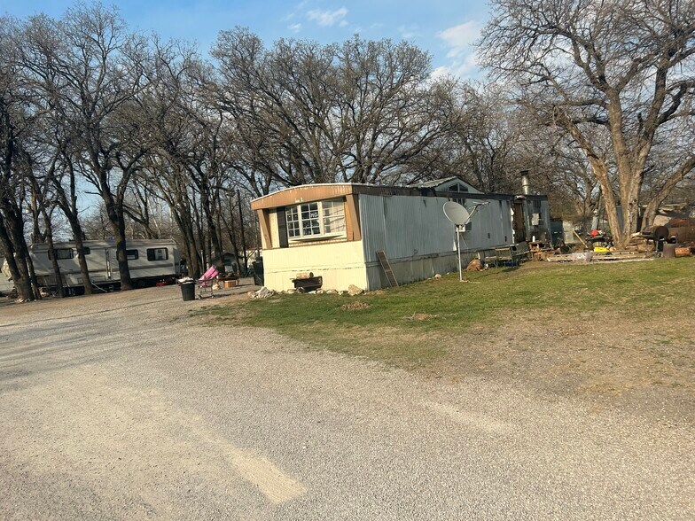 1601 E Main St, Davis, OK à vendre - Photo de l’immeuble – Image 2 sur 11