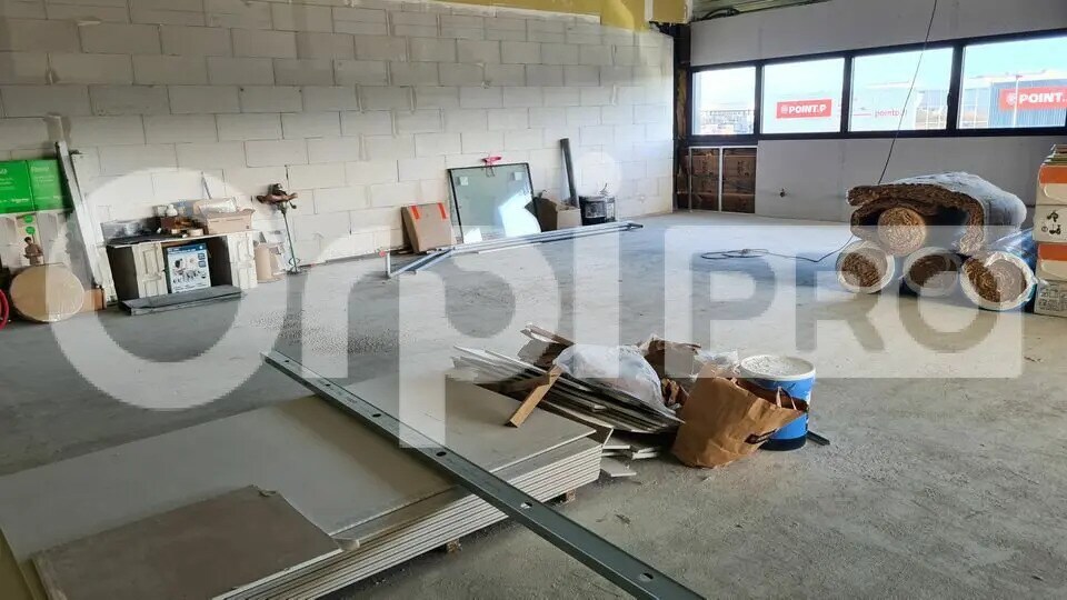 Bureau dans Domérat à louer Photo intérieure– Image 1 sur 6