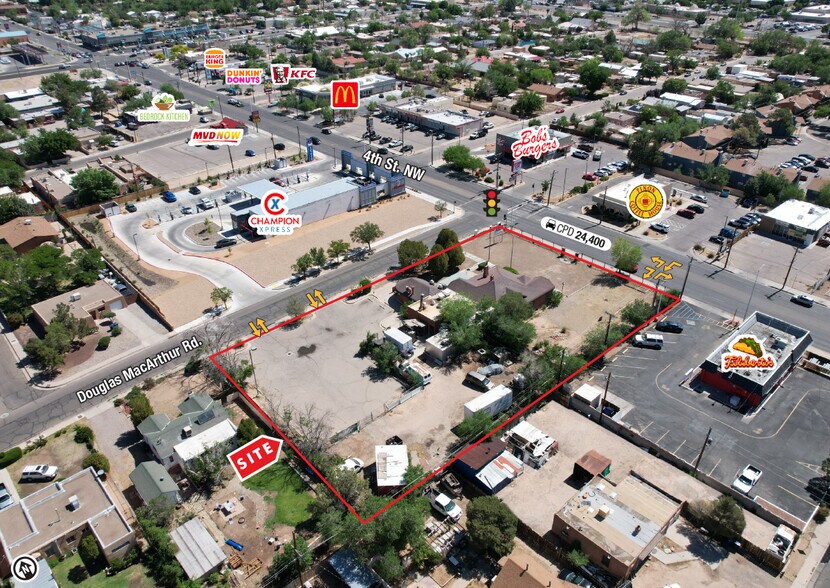 5209 4th St NW, Albuquerque, NM à vendre - Photo de l’immeuble – Image 1 sur 15