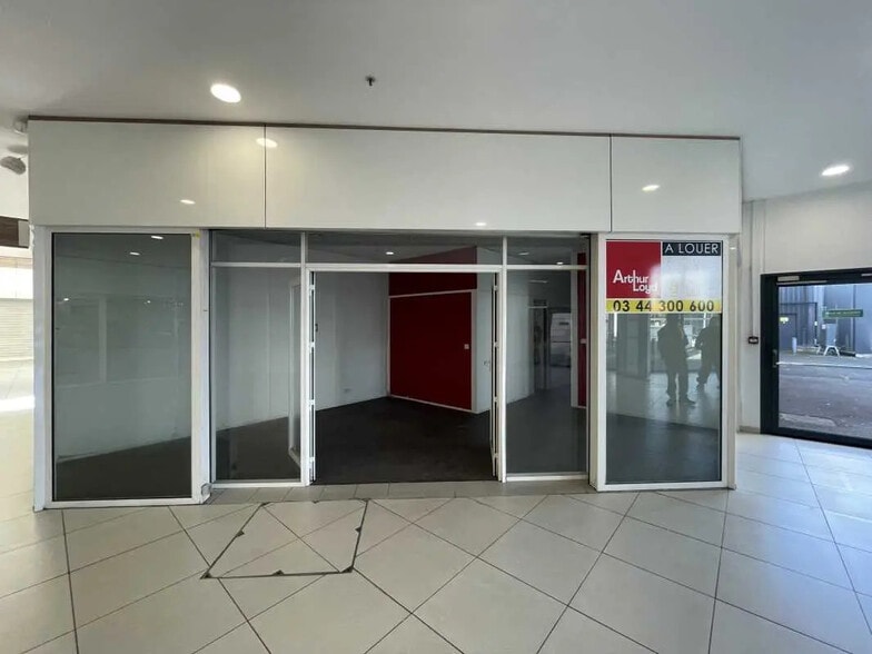 Local commercial dans Méru à louer - Photo de l’immeuble – Image 3 sur 5