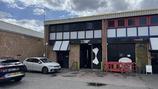 Plus de détails pour 74 Malham Rd, Londres - Industriel/Logistique à louer