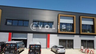 Plus de détails pour Bureau, Local d'activités à louer