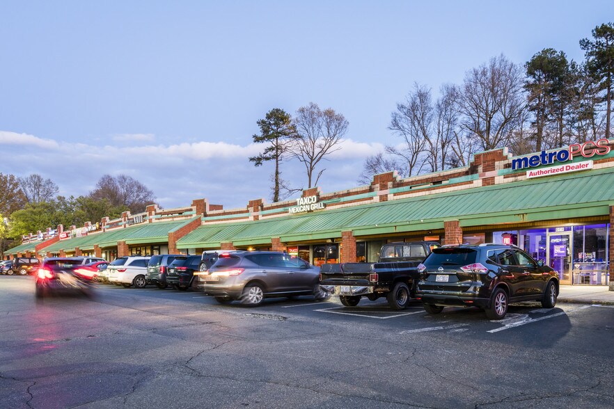 6400-6438 W Wilkinson Blvd, Belmont, NC à louer - Photo principale – Image 1 sur 5