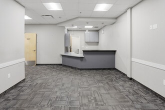 5323 S Woodrow St, Salt Lake City, UT à louer Photo intérieure– Image 1 sur 11