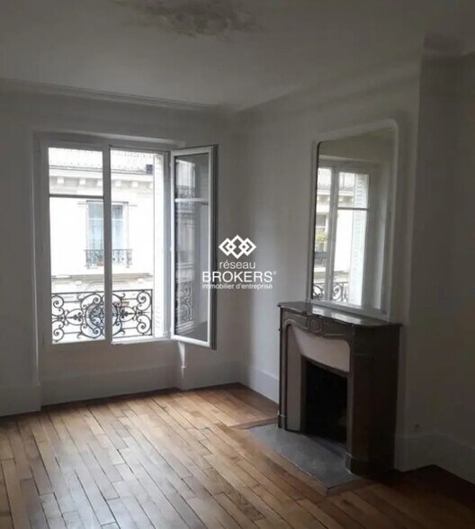 Bureau dans Paris à louer - Photo de l’immeuble – Image 2 sur 8