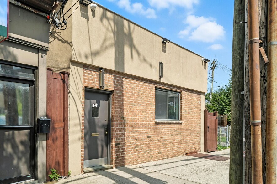 1020 Mclean Ave, Yonkers, NY à vendre - Photo de l’immeuble – Image 2 sur 13