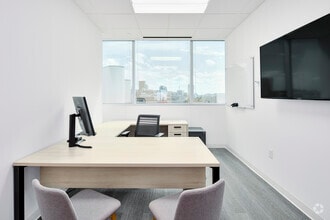 8609 Westwood Center Dr, Vienna, VA à louer Photo intérieure– Image 2 sur 6